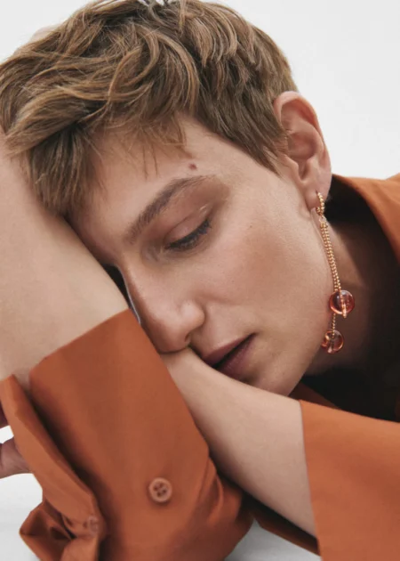 Twisted hoop earrings